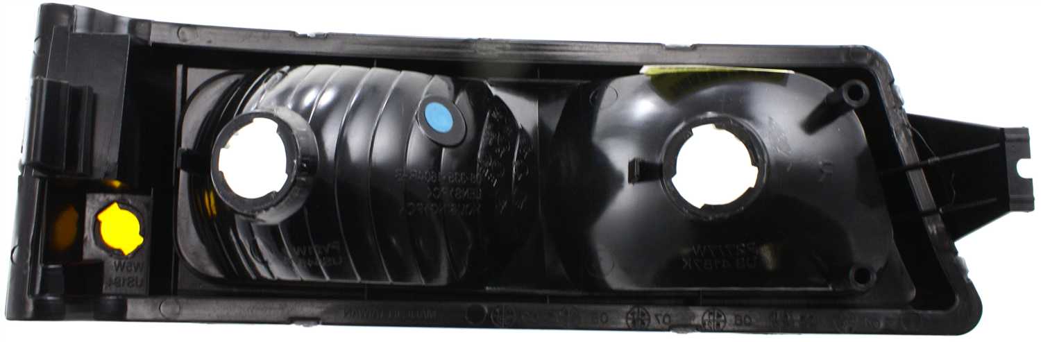 6-Piece Kit Driver and Passenger Side Halogen Headlight, With bulb(s), OE Replacement, Includes (2) Headlight, (2) Headlight Bracket and (2) Turn Signal Light