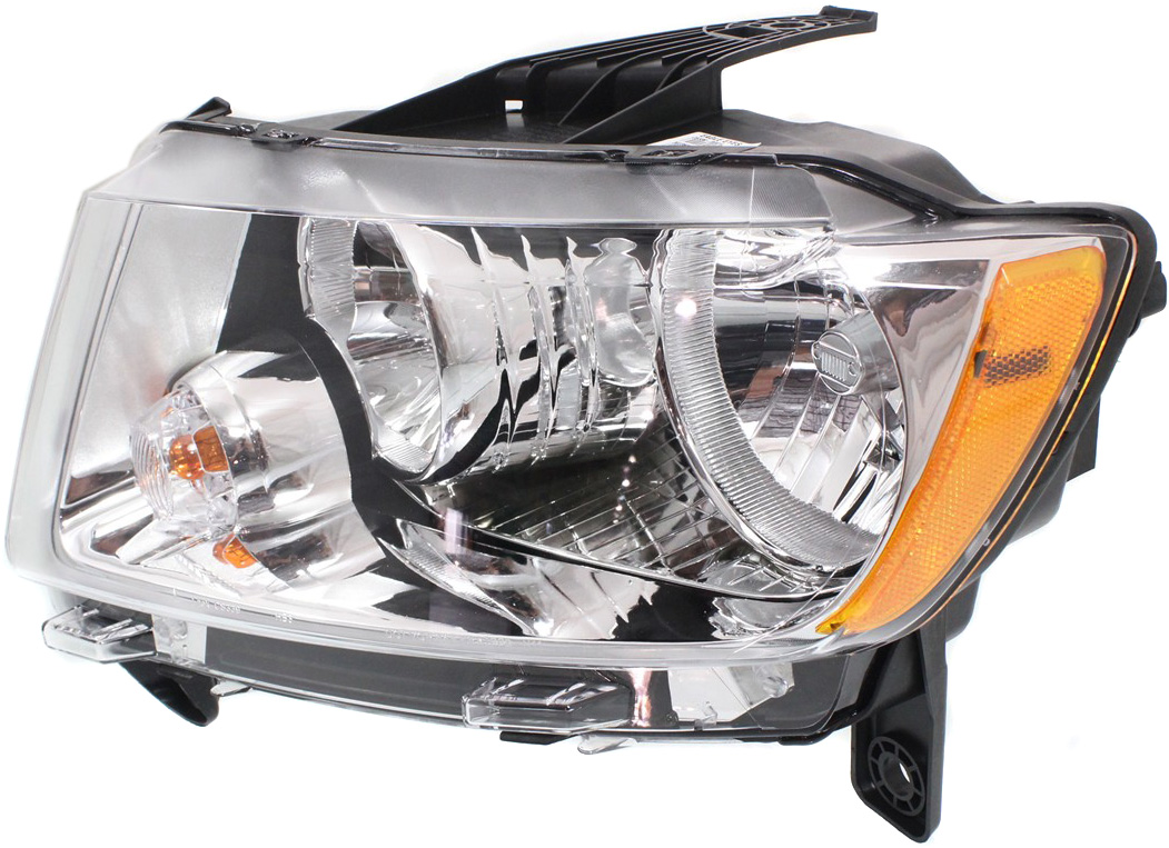 Driver and Passenger Side Halogen Headlights, With bulb, Laredo/Laredo E/Laredo X Models