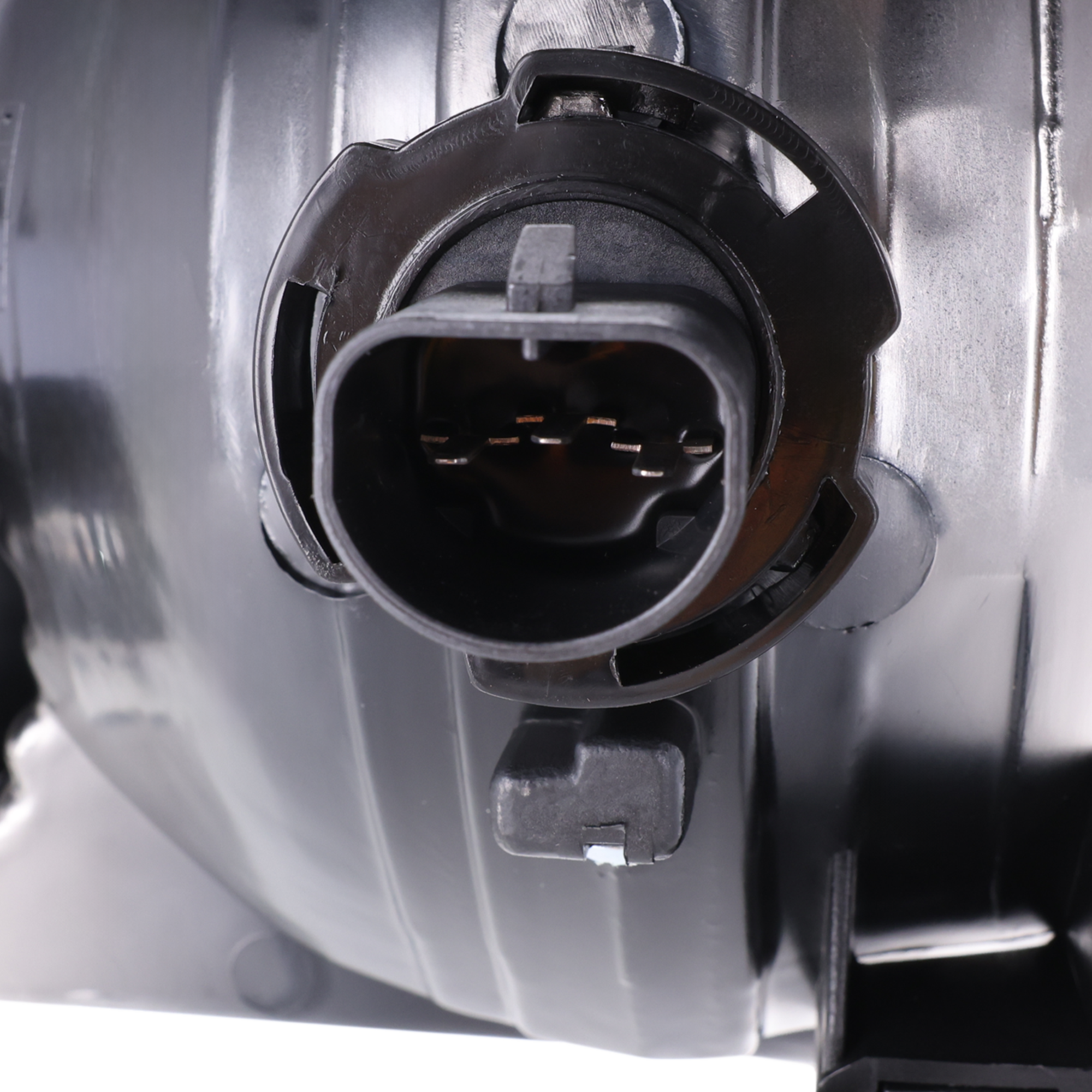 Driver and Passenger Side Headlights, with Bulbs, Halogen, Clear Lens, with Turn Signal Bulbs and Socket