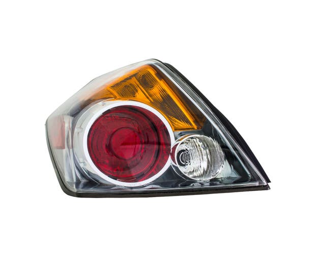 Eagle Eyes DS644-B100L | Nissan Altima Left Tail Light Assembly