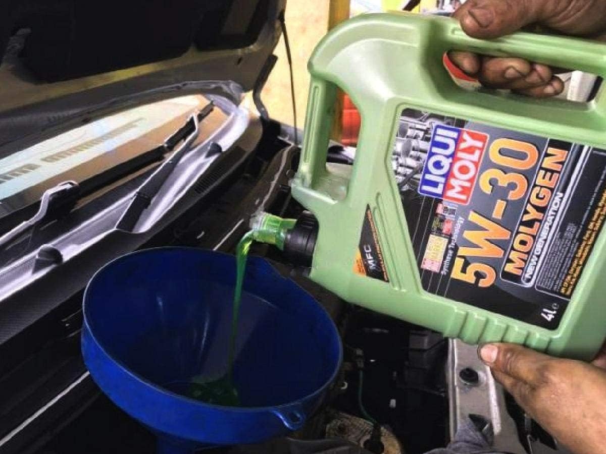 20228 Full Synthetic Motor Oil, 5 Liters, Sold Individually, Molygen New Generation Series - Image 2