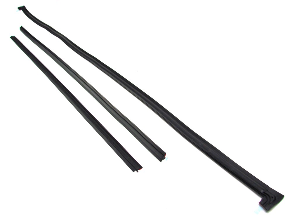 WKT F3403 Windshield Molding