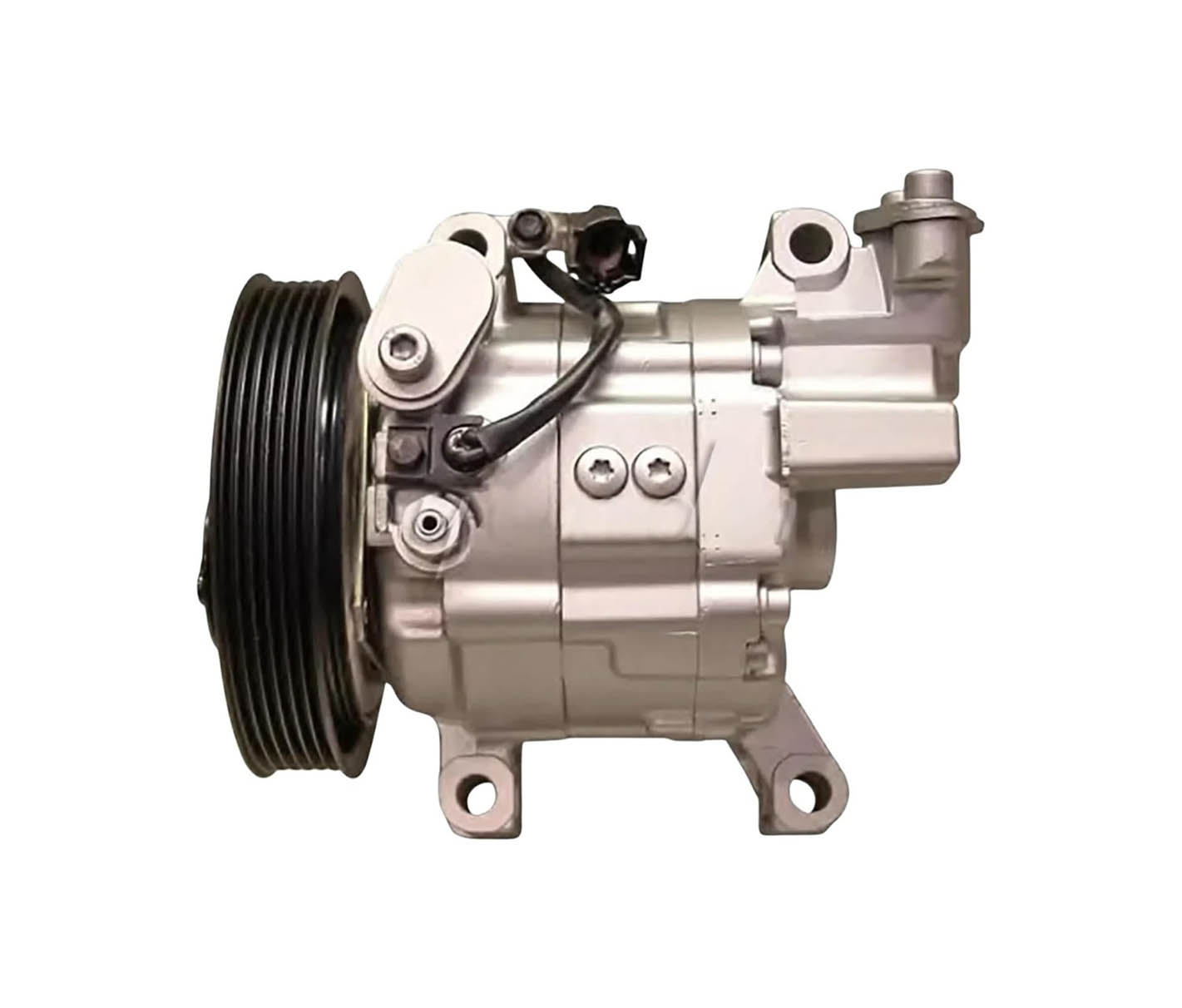 Nissan AD Wagon AC Compressor