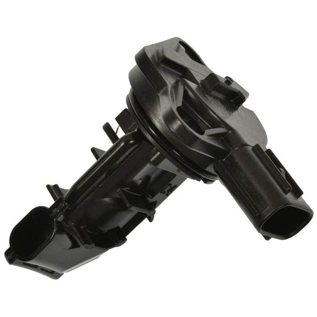 Standard Motor Products Mass Air Flow Sensor | MAS0447