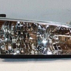 TYC Right Headlight Assembly for a Toyota Camry | 20-5811-00-9