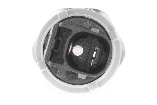 Vemo V63-73-0002 | Upper Engine Oil Pressure Switch